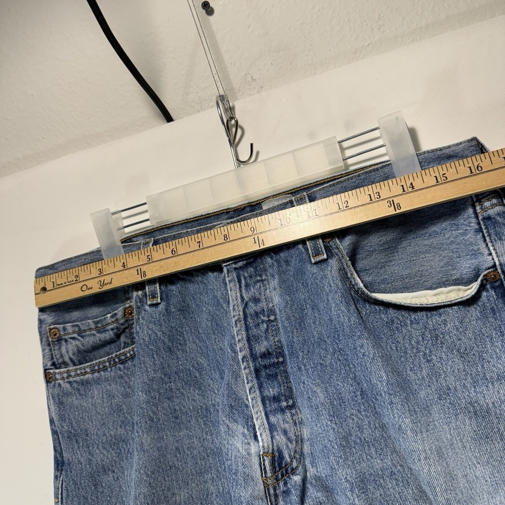 Levi's VTG Jeans Mens 35x30 Fits 33x27 Blue 501 Straight Button Fly 90s - Picture 7 of 16